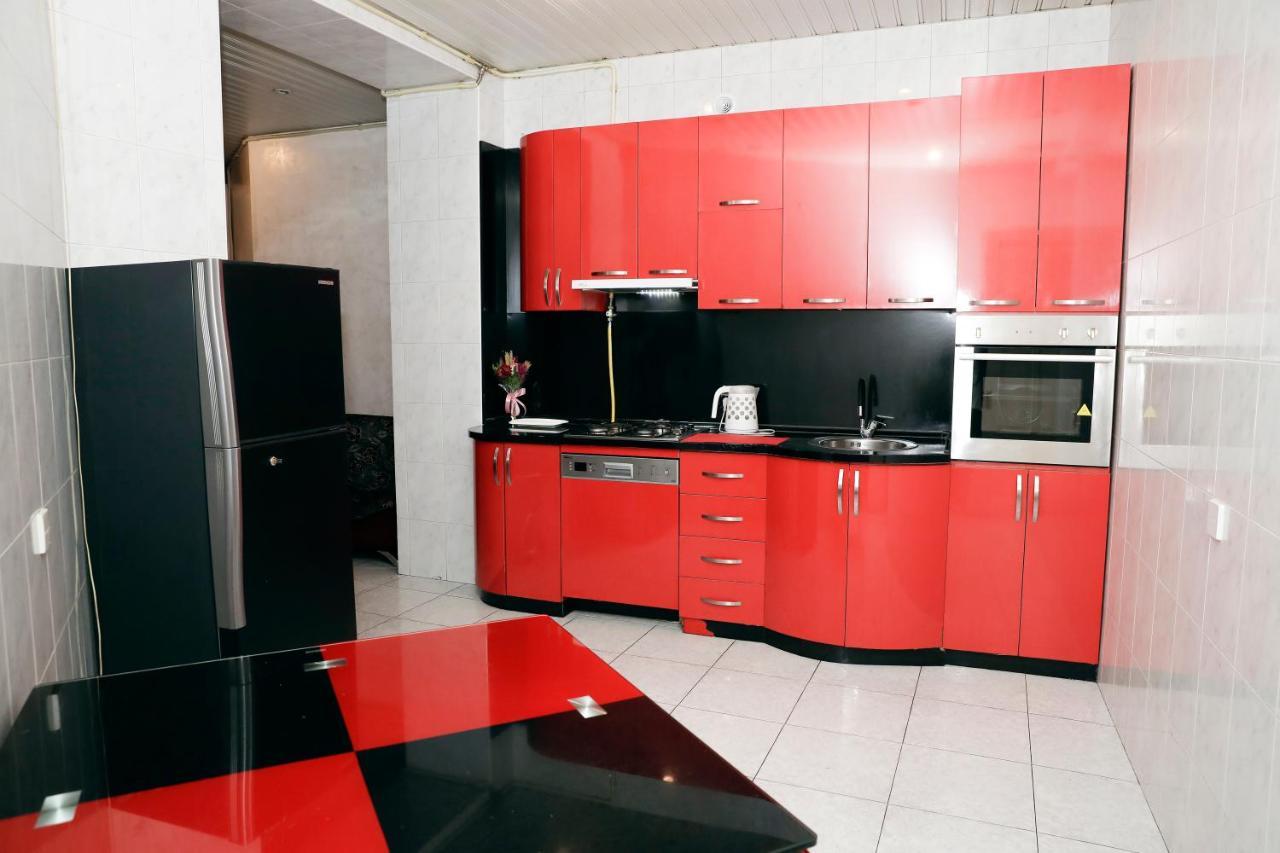 Big 3 Room Apartment On Republic Square Єреван Екстер'єр фото